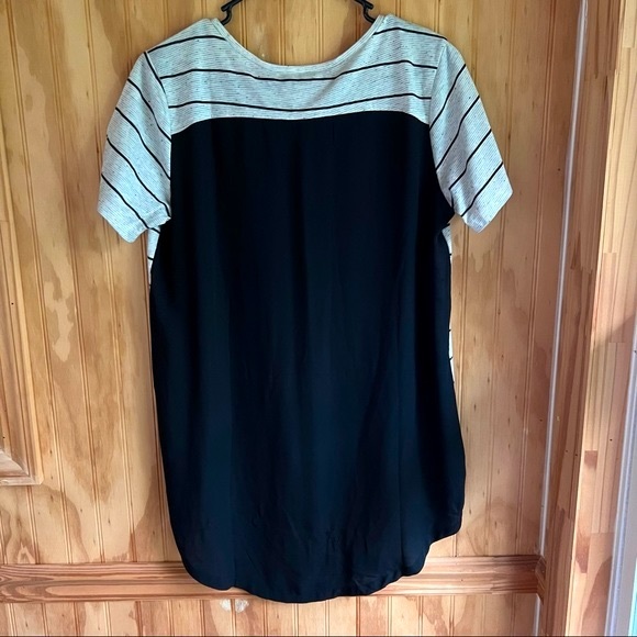 JUST BE YOURSELF TOP - ELLISON - Picture 2 of 7